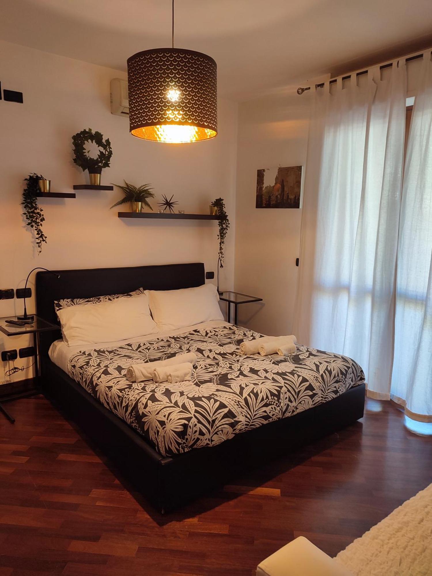 Leonardo Rome Holidays Fiumicino Bagian luar foto