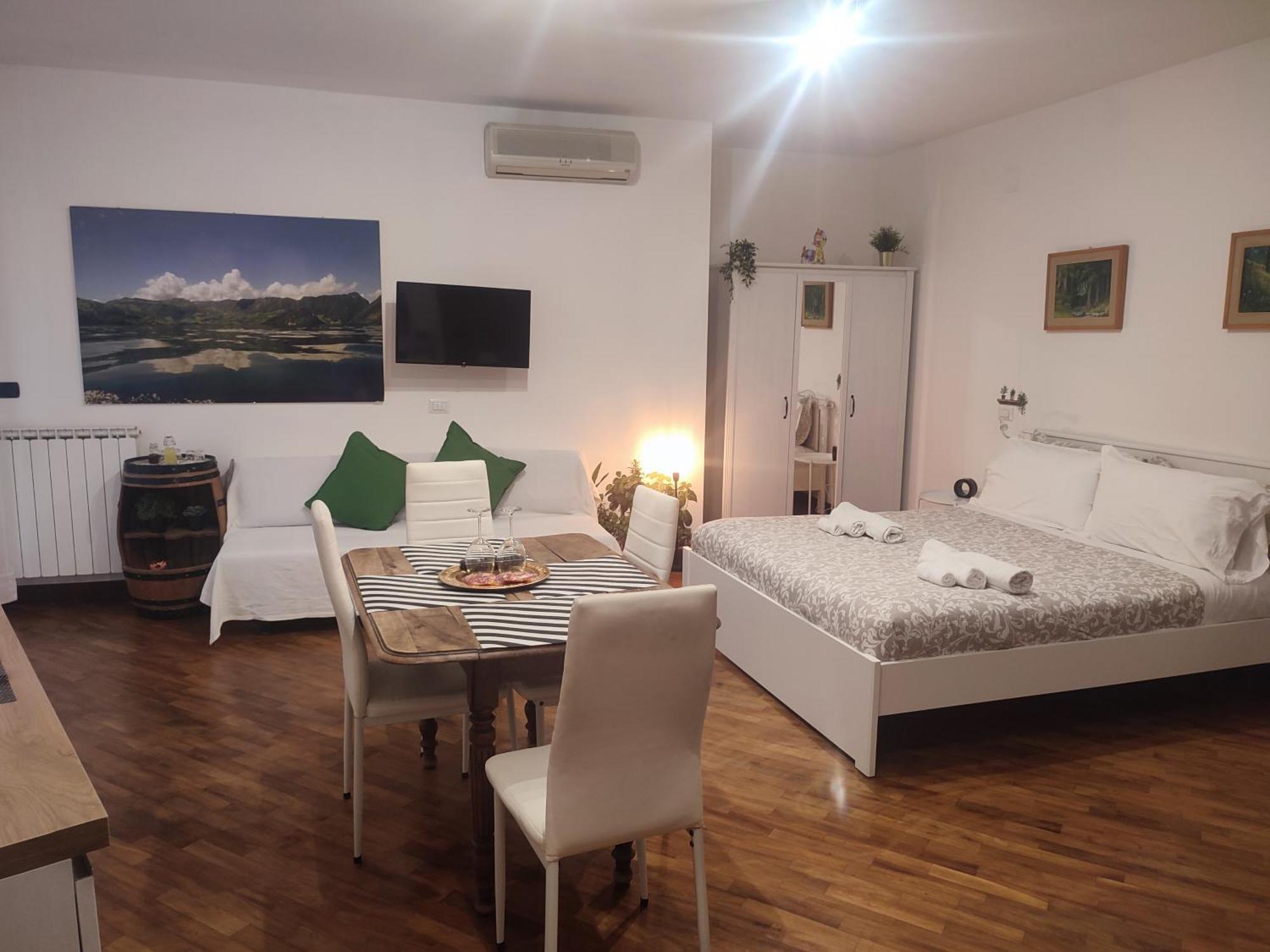 Leonardo Rome Holidays Fiumicino Bagian luar foto
