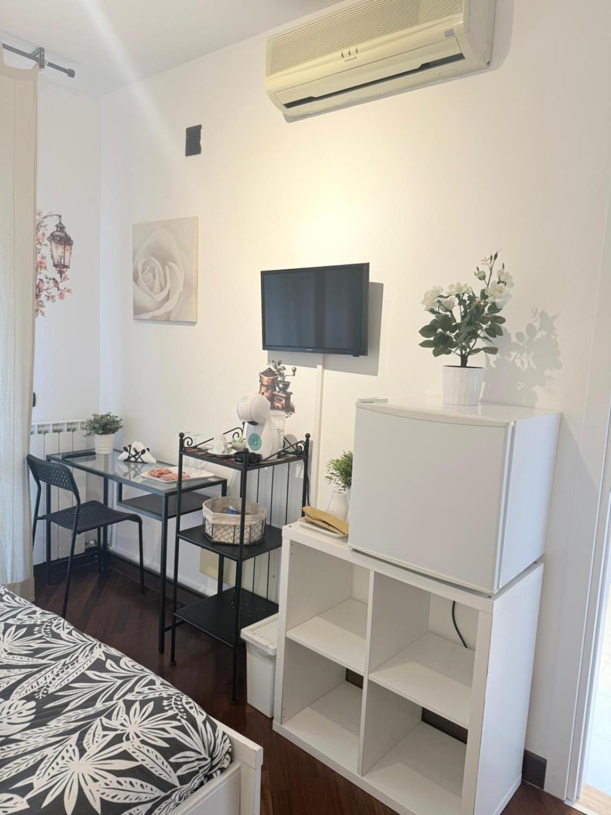 Leonardo Rome Holidays Fiumicino Bagian luar foto