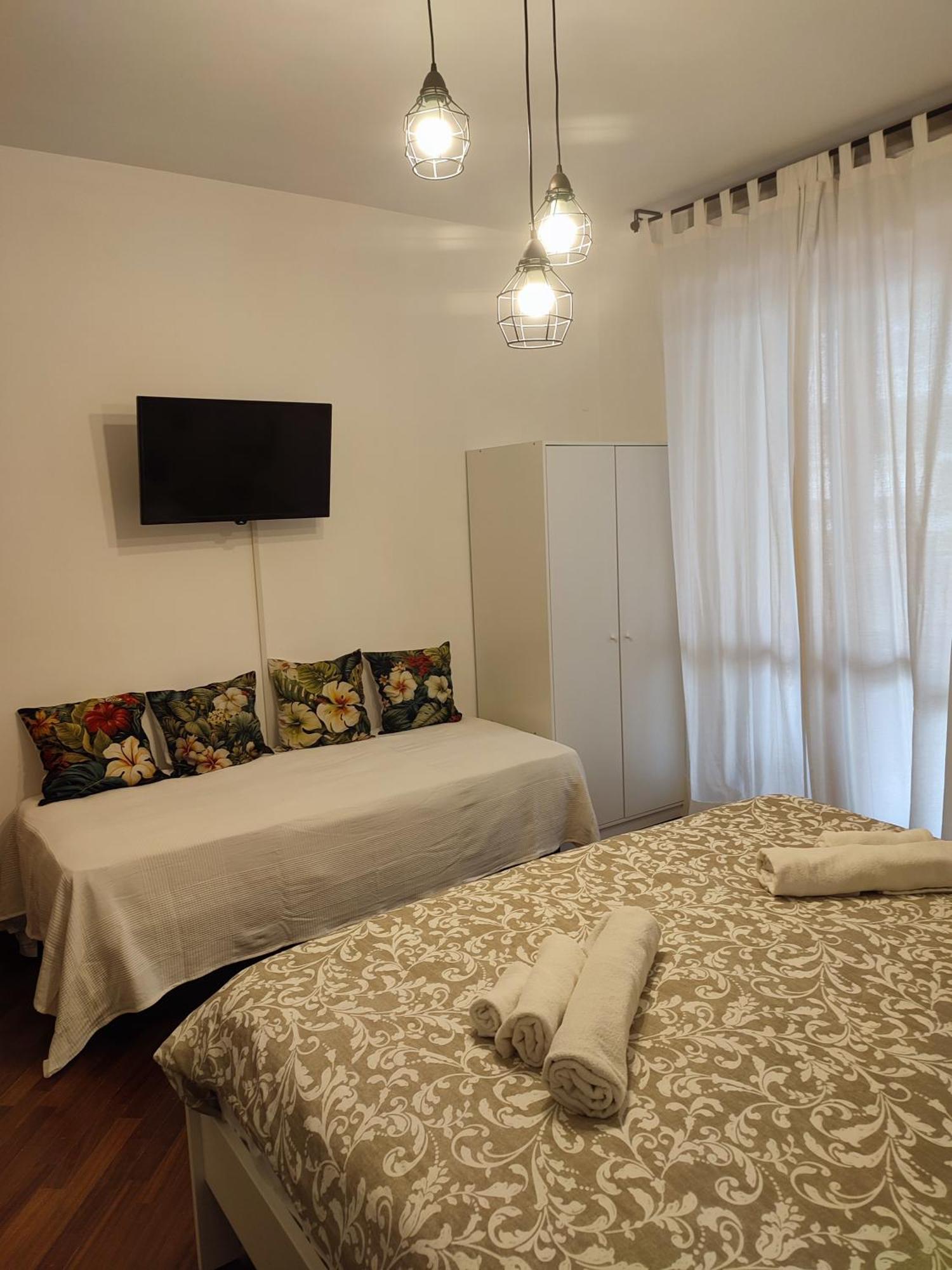Leonardo Rome Holidays Fiumicino Bagian luar foto