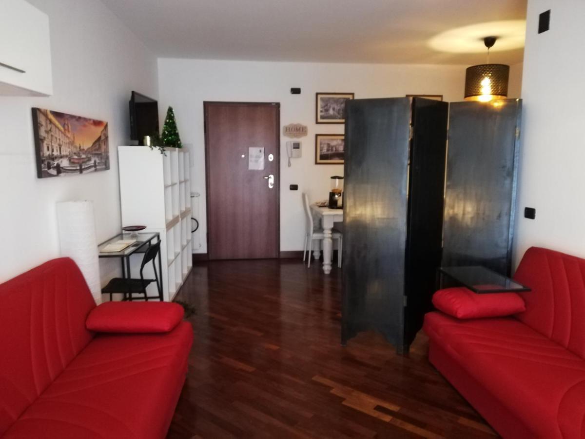 Leonardo Rome Holidays Fiumicino Bagian luar foto